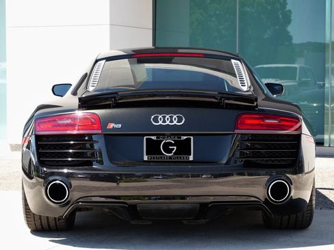 Used 2014 Audi R8 V10 AWD/4WD image 6