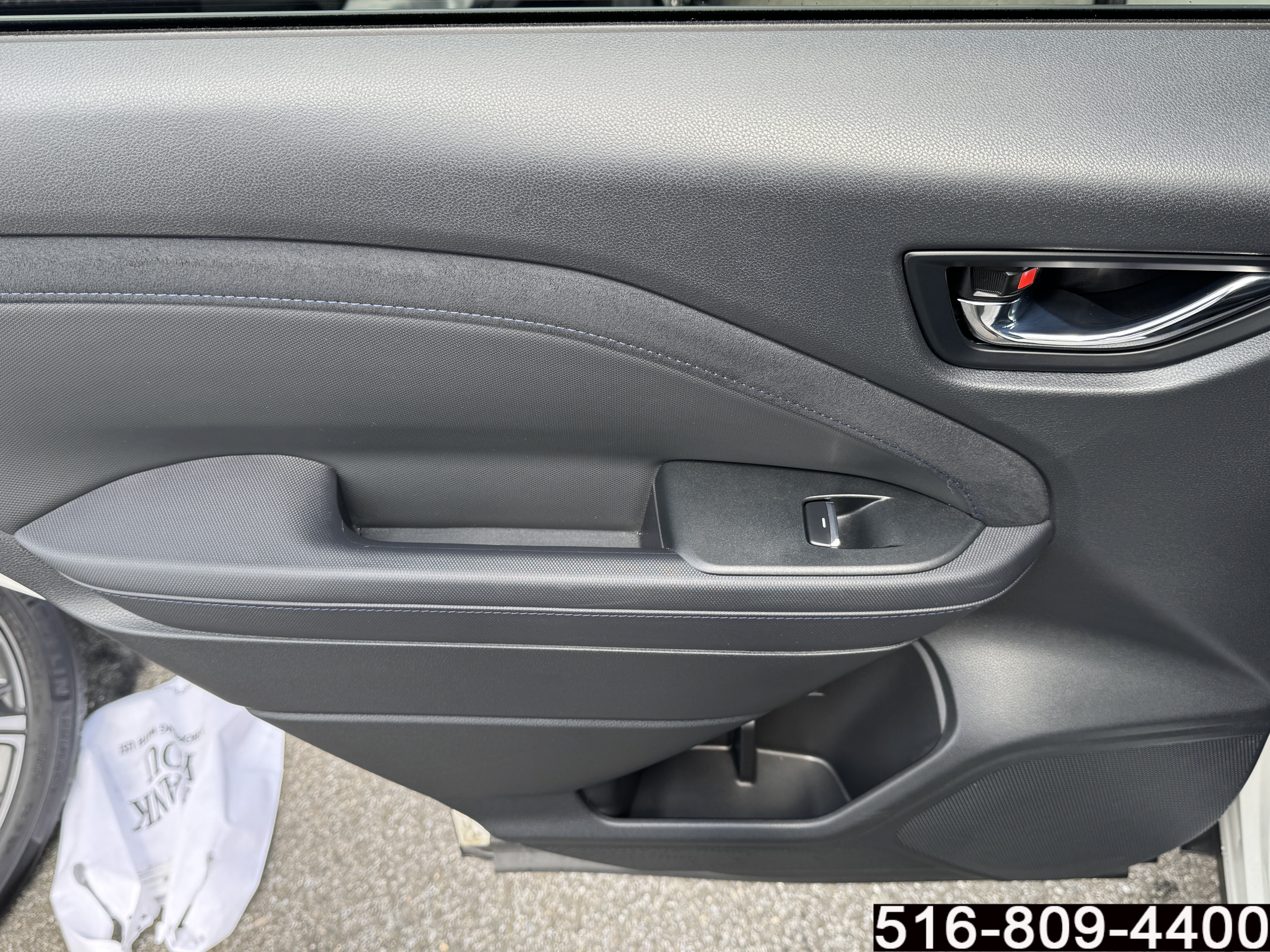 Used 2025 Subaru Forester Limited AWD/4WD image 39