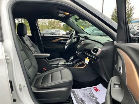 Used 2023 Chevrolet TrailBlazer ACTIV image 19