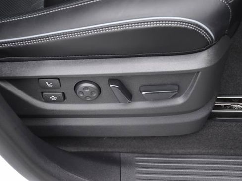 New 2026 INFINITI QX80 Autograph w/ Premium Cargo Package image 31