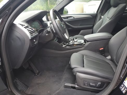 Used 2025 BMW X4 xDrive30i AWD/4WD image 22