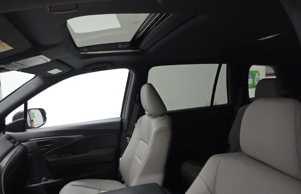 Used 2024 Honda Passport EX-L image 13
