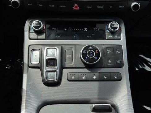 Used 2024 Hyundai Palisade Calligraphy AWD/4WD image 25