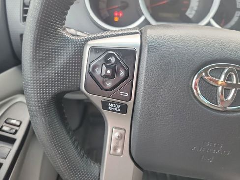 Used 2015 Toyota Tacoma PreRunner image 27