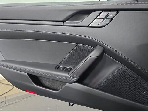 Used 2025 Porsche 911 Targa 4 GTS image 22