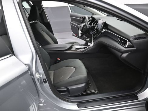 Certified 2023 Toyota Camry LE FWD image 31