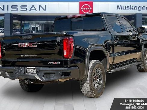 Used 2024 GMC Sierra 1500 AT4X AWD/4WD image 5