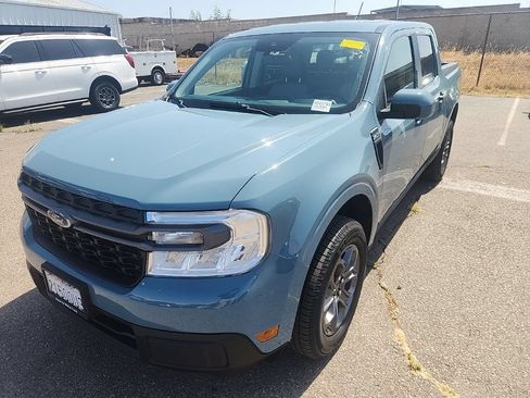 Used 2023 Ford Maverick XLT w/ XLT Luxury Package FWD image 3