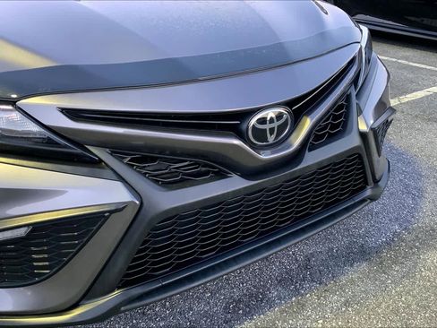 Used 2023 Toyota Camry SE w/ Convenience Package image 29