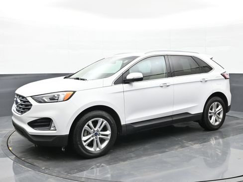 Used 2020 Ford Edge SEL image 4