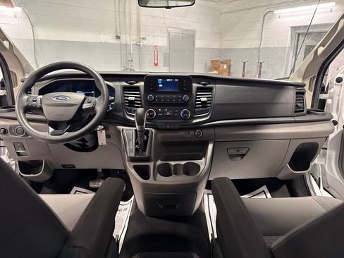 Used 2021 Ford Transit 350 XLT RWD image 28