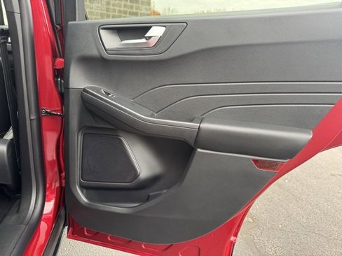 New 2026 Ford Escape ST-Line Select w/ Equipment Group 401A image 27