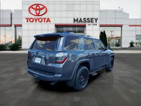 Used 2023 Toyota 4Runner SR5 Premium w/ Moonroof Package RWD image 3
