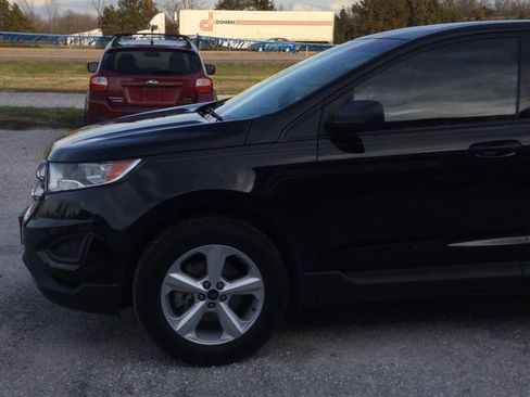Used 2017 Ford Edge SE image 7