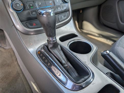 Used 2015 Chevrolet Malibu LS w/ Protection Package FWD image 18