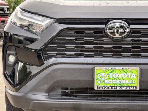 Used 2024 Toyota RAV4 XLE Premium FWD image 8