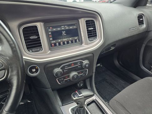 Used 2021 Dodge Charger SXT w/ Driver Convenience Group image 30