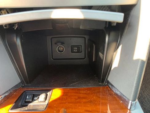Used 2010 Toyota Camry XLE FWD image 36