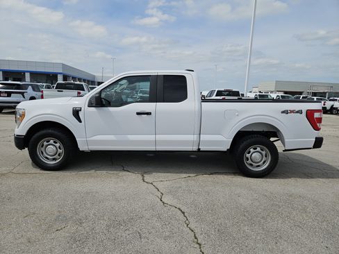 Used 2022 Ford F150 XL w/ Trailer Tow Package AWD/4WD image 4