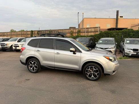 Used 2014 Subaru Forester 2.0XT Touring AWD/4WD image 7