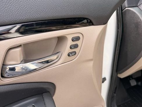 Used 2022 Honda Pilot Elite image 21