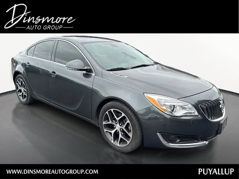 Used 2017 Buick Regal Sport Touring FWD image 1