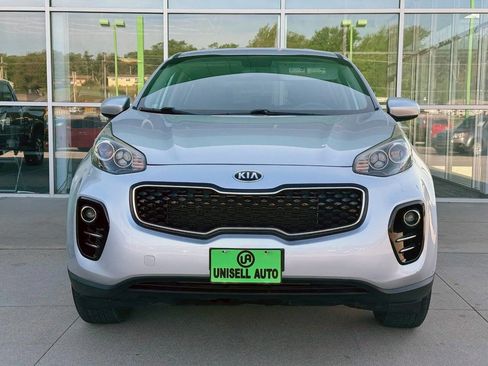 Used 2017 Kia Sportage LX AWD/4WD image 2