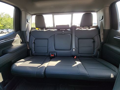 New 2026 Chevrolet Silverado 1500 LTZ w/ Technology Package image 27