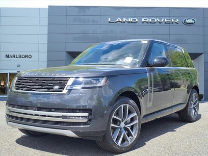New 2025 Land Rover Range Rover Long Wheelbase SE