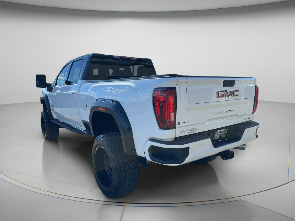 Used 2023 GMC Sierra 2500 AT4 w/ AT4 Preferred Package AWD/4WD image 5