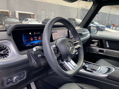 Certified 2025 Mercedes-Benz G 63 AMG 4MATIC image 3