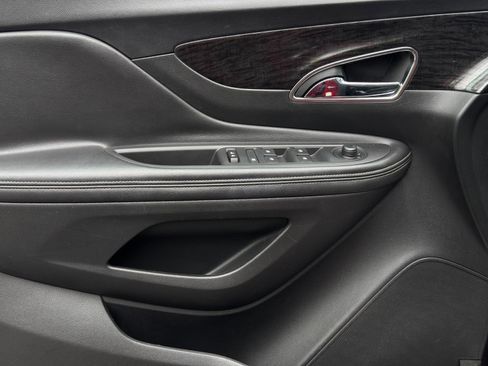 Used 2015 Buick Encore Leather FWD image 14