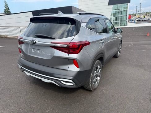 Used 2021 Kia Seltos EX AWD/4WD image 8