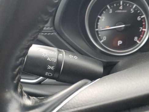 Used 2019 MAZDA CX-5 Touring image 33