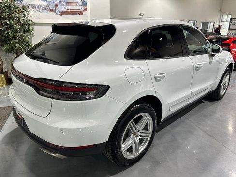 Used 2019 Porsche Macan AWD/4WD image 2