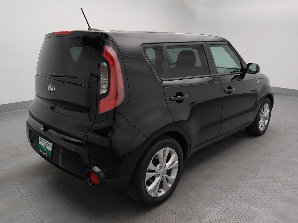 Used 2016 Kia Soul + FWD image 9