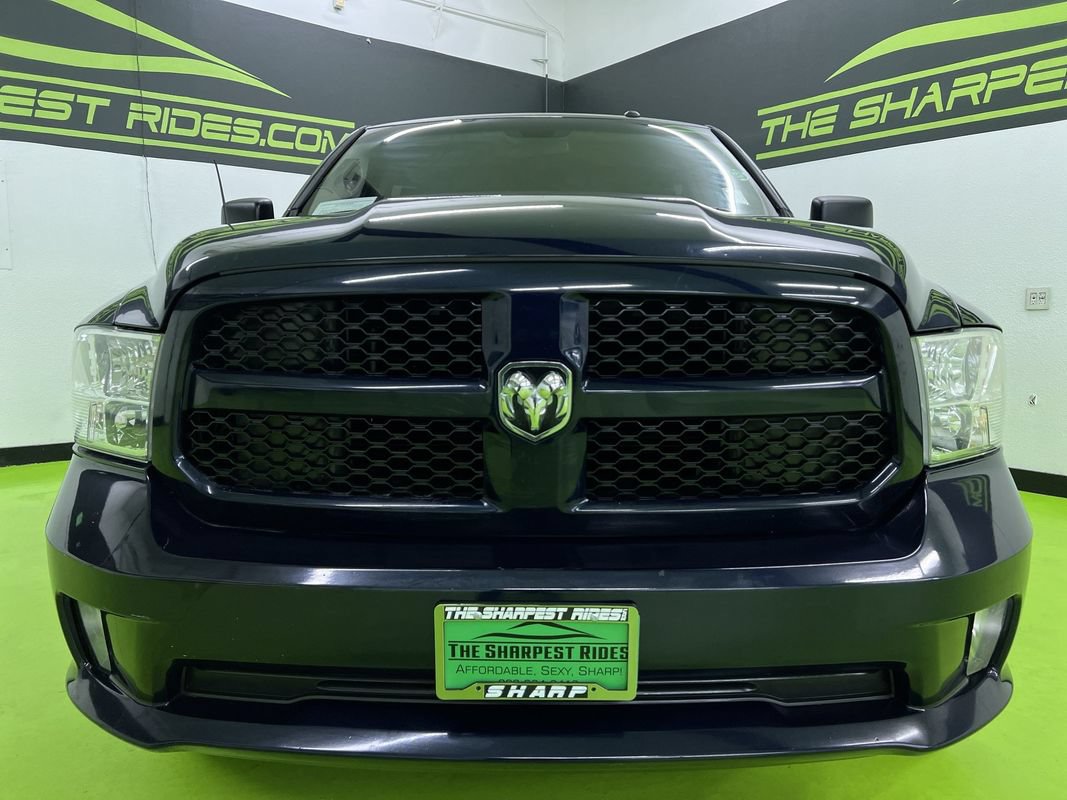 Used 2017 RAM 1500 Express w/ Express Value Package AWD/4WD image 3