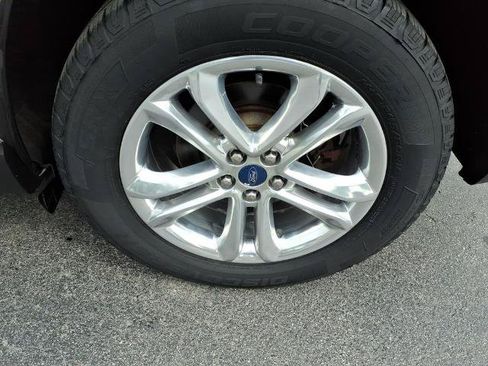 Certified 2018 Ford Edge SEL w/ Equipment Group 201A AWD/4WD image 13