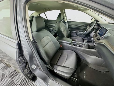 Used 2025 Nissan Altima 2.5 SV image 29