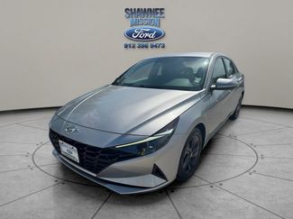 Used 2023 Hyundai Elantra SEL image 1