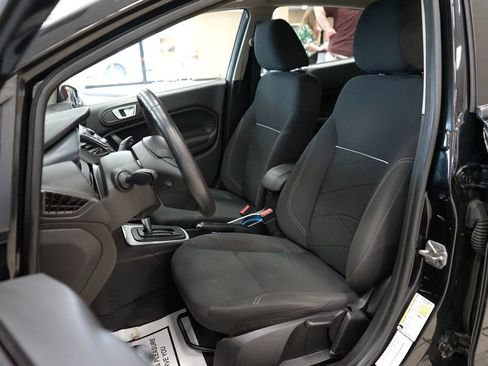 Used 2014 Ford Fiesta SE w/ Comfort Package image 2