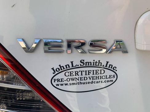 Used 2014 Nissan Versa SV w/ Convenience Package FWD image 27
