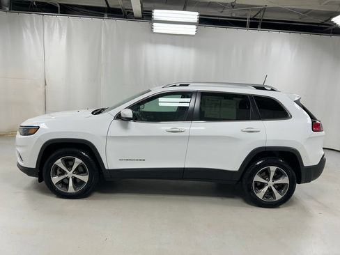 Used 2019 Jeep Cherokee Limited AWD/4WD image 8
