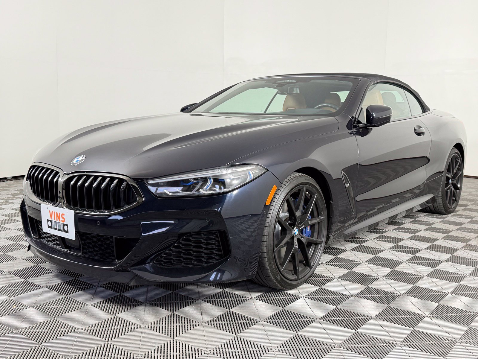 Used 2019 BMW M850i xDrive Convertible AWD/4WD image 4