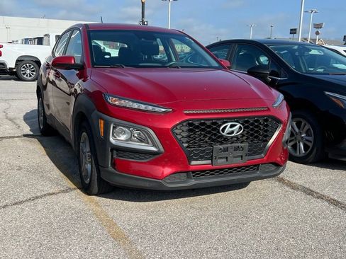 Used 2021 Hyundai Kona SE FWD image 1