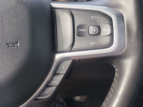 Used 2024 RAM 2500 Big Horn AWD/4WD image 26