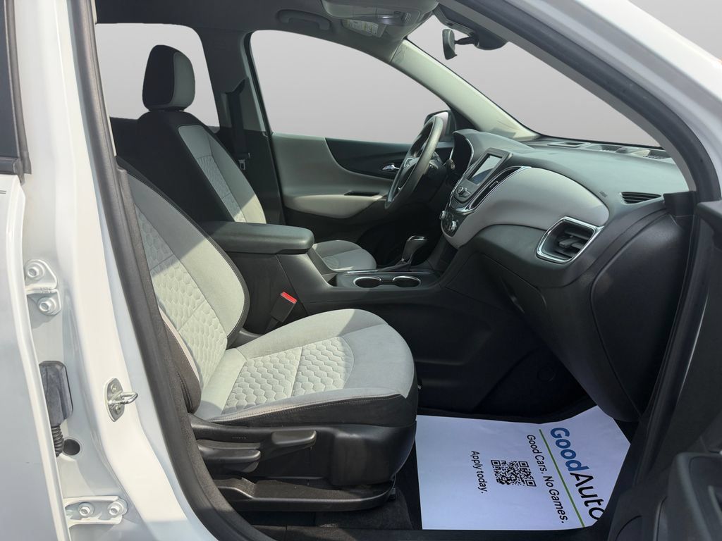 Used 2021 Chevrolet Equinox LS w/ LS Convenience Package FWD image 20