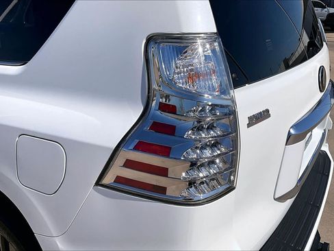 Used 2020 Lexus GX 460 Premium w/ Premium Package AWD/4WD image 55