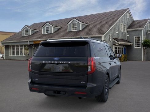 New 2026 Ford Expedition Max Active AWD/4WD image 8