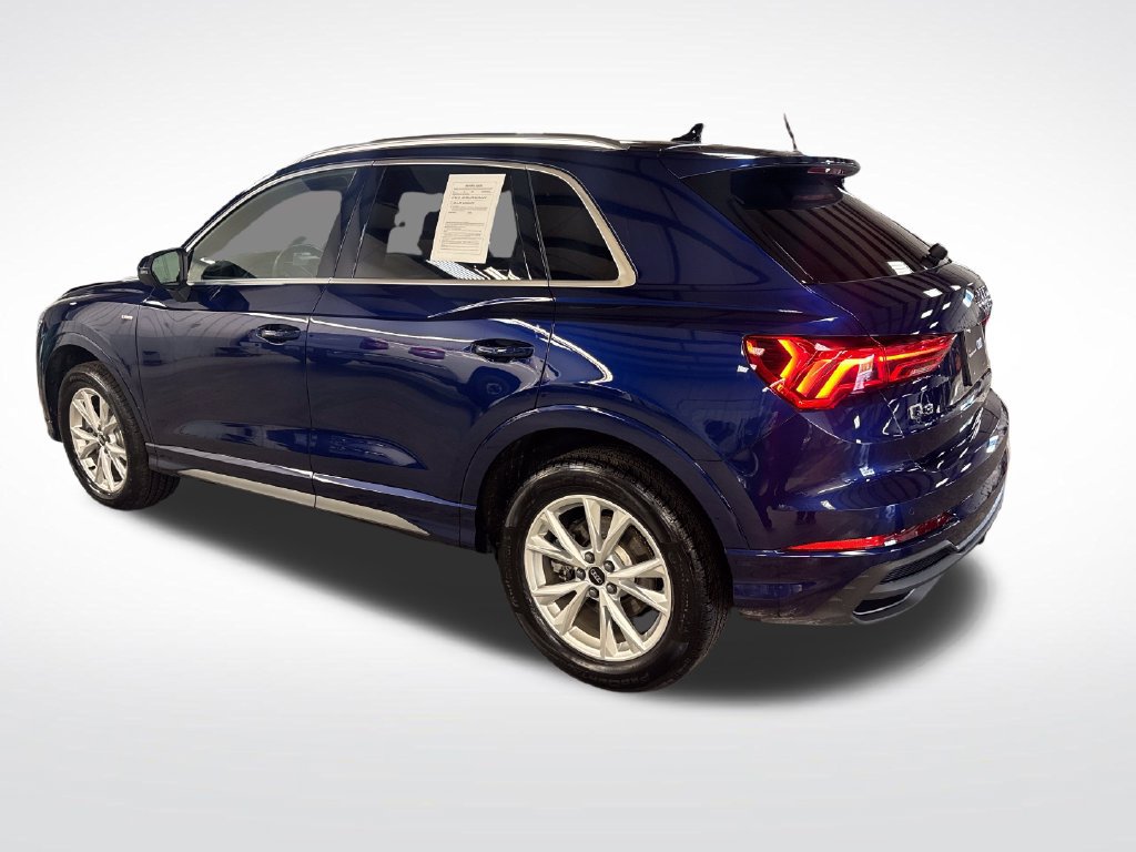 Certified 2025 Audi Q3 2.0T Premium Plus w/ Premium Plus Package AWD/4WD image 3